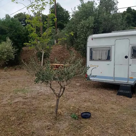 Askalosia Caravan Camping Agios Georgios Lichados (Istiaia-Aidipsos)